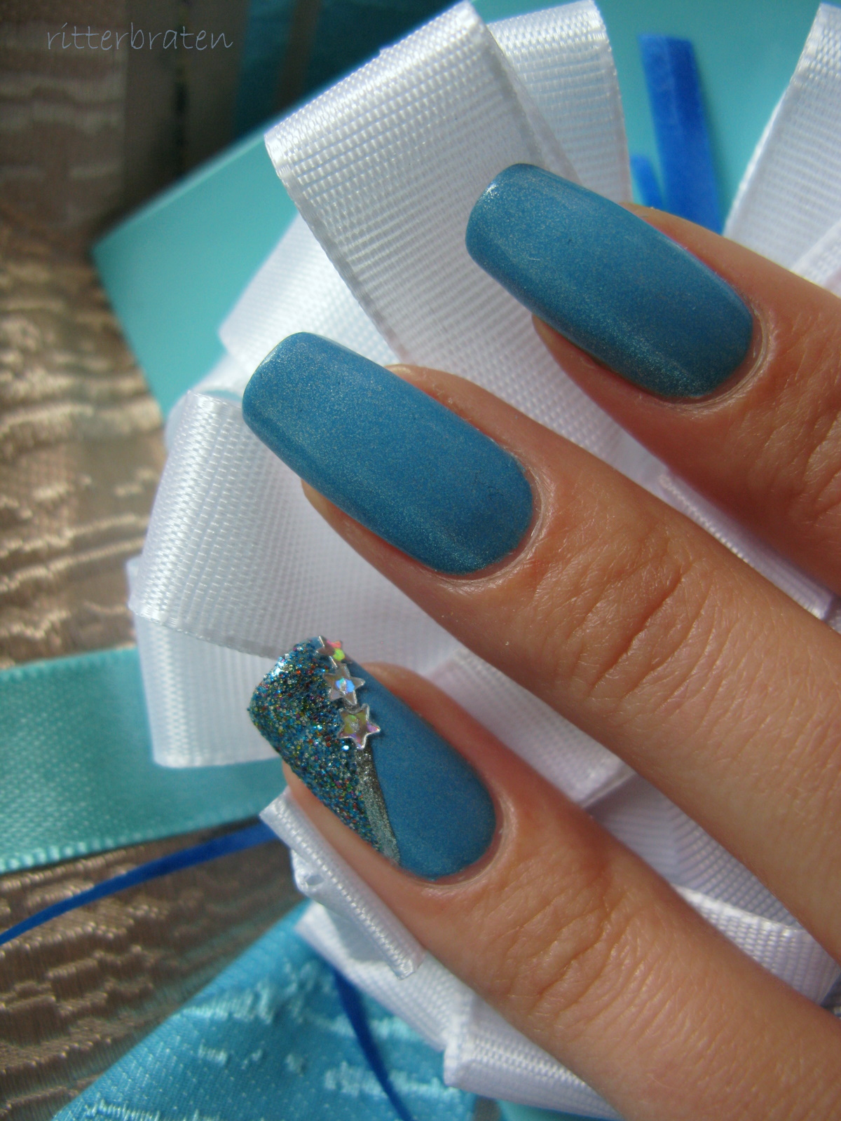 Depend 228 nail polish swatch Nagellack