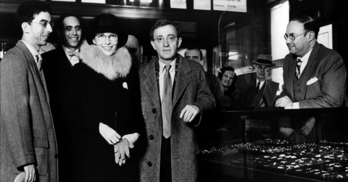 Leonard Zelig Sinopsis