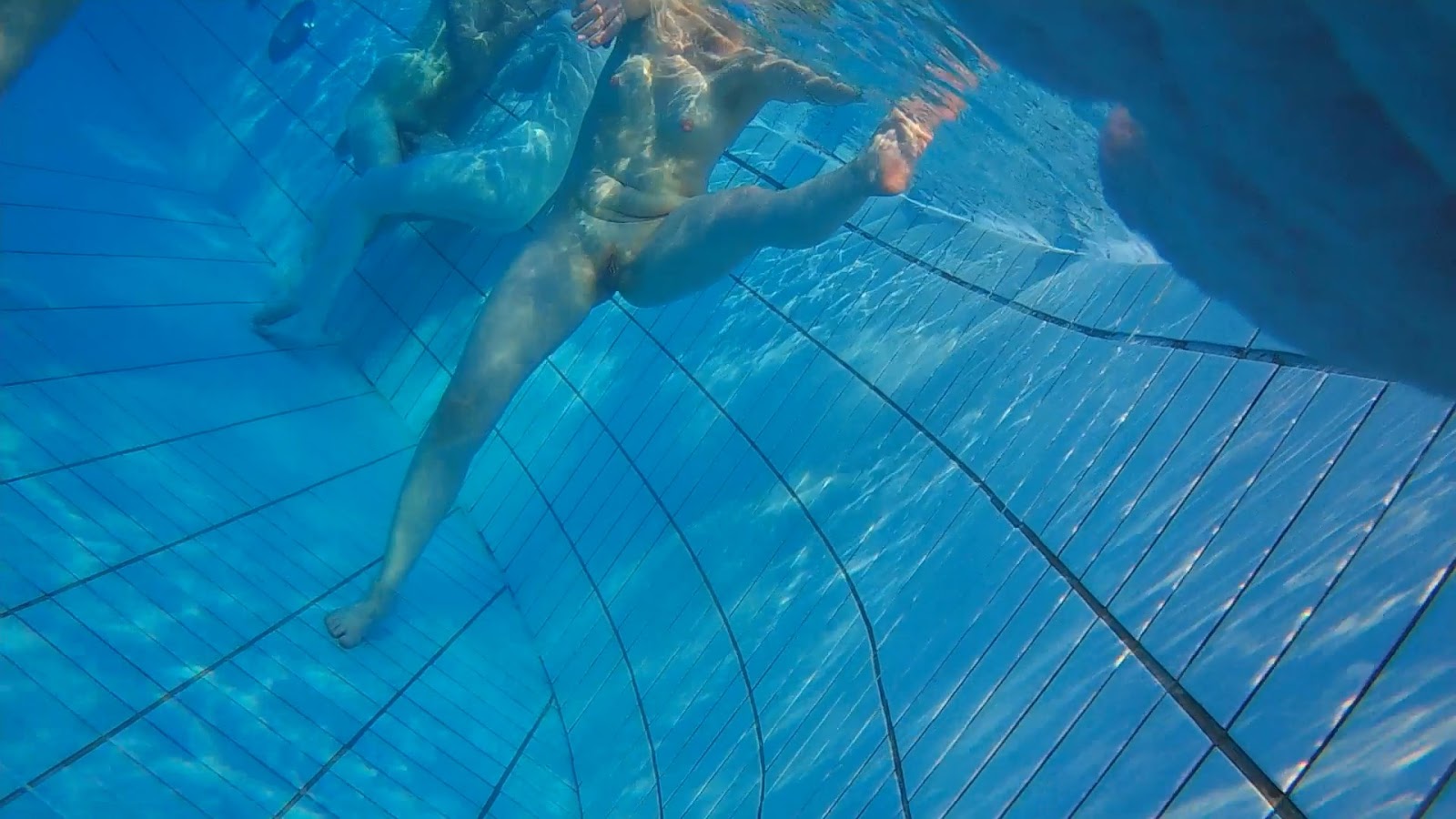 Swimming pool voyeur
