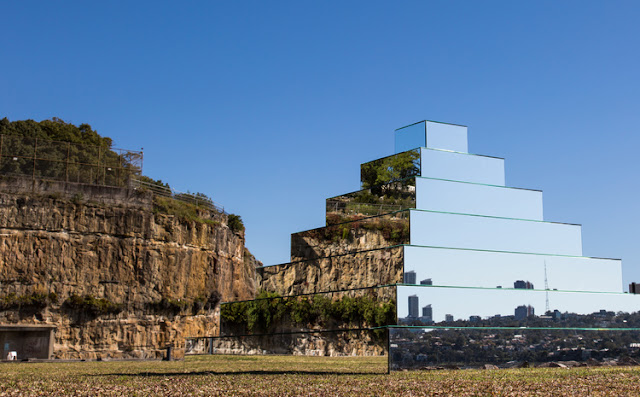 Mirrored Ziggurat