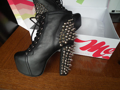Jeffrey Campbell Spike Lita in black leather / silver spikes
