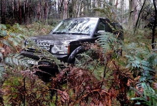 Land Rover Discovery 4 em testes