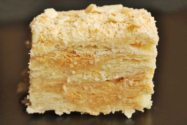 Торт «Наполеон» — один із найулюбленіших у родинах українців.