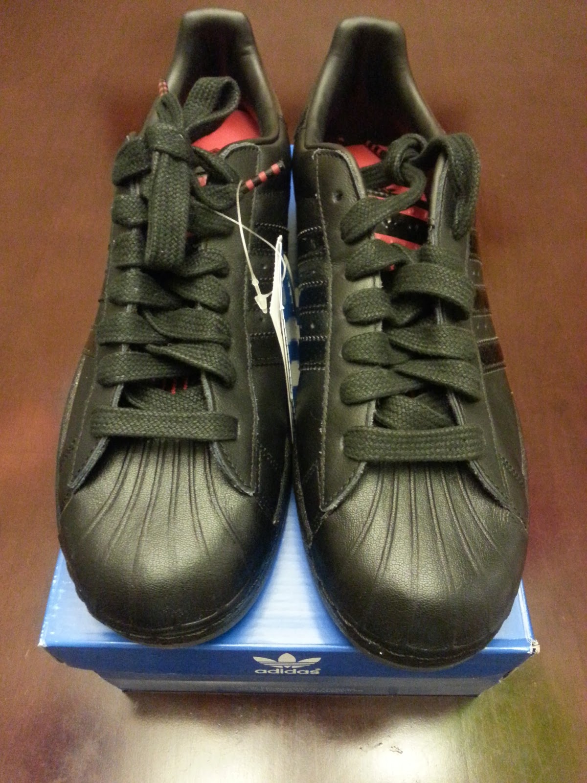 adidas originals superstar 2 black and red