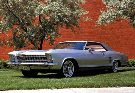 American Cars Virtual Museum Junio 2012