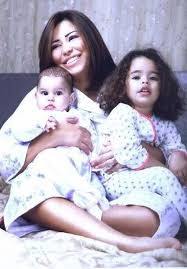 لأول مرة عائلة شيرين عبد الوهاب وأختها التى تشبه صور نادرة شرين عبد الوهاب