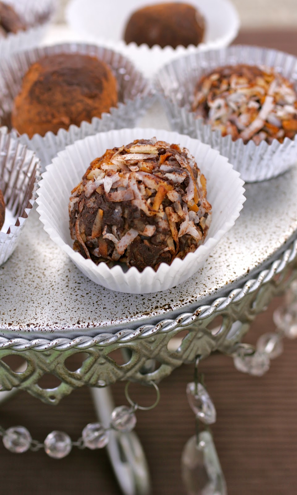 Bake It and Make It with Beth Easy Chocolate Truffles (made with cocoa