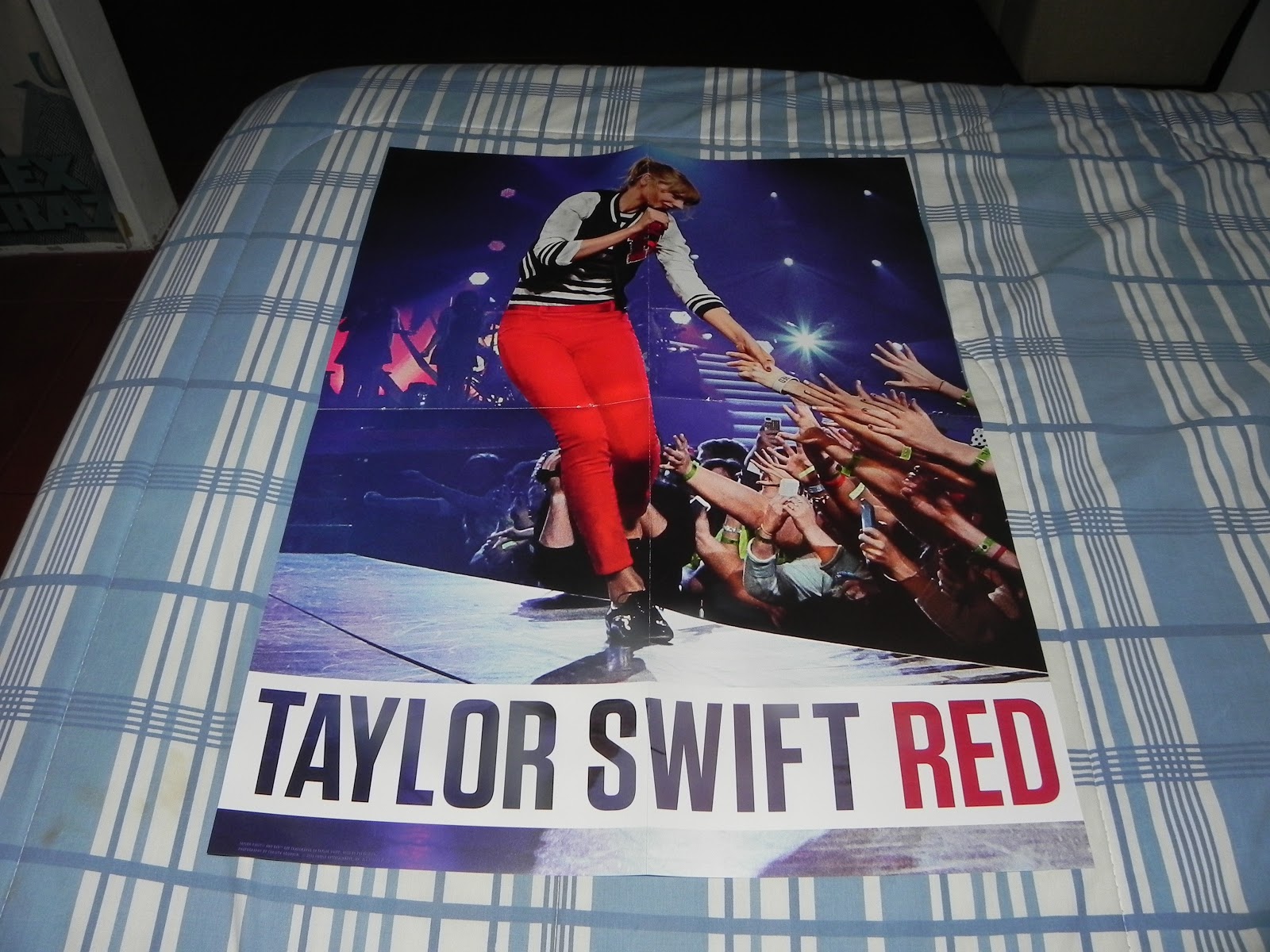 Publicafé Collection Tour Book Taylor Swift Red Tour
