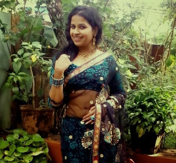 malayalam serial actress souparnika navel and cleavage pics malayalam serial actress souparnika navel and cleavage pics