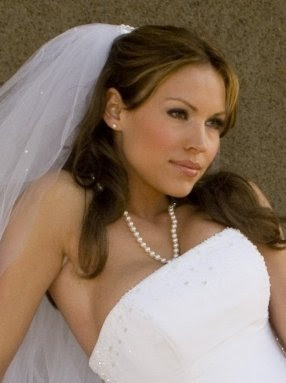Jennifer Lopez Honeymoon Video on Jennifer Lopez S Wedding Dress Spring   Health Nursing   All About