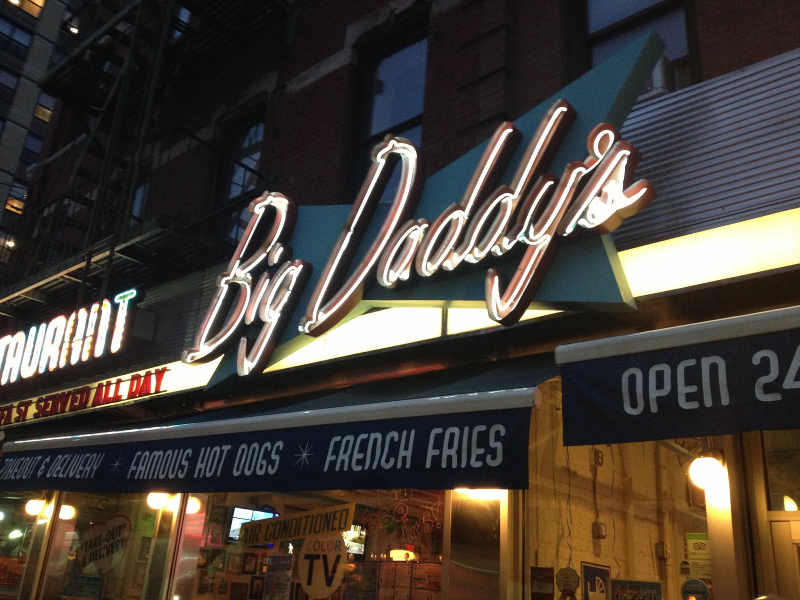 Sisters in the NYC Big Daddy's Diner