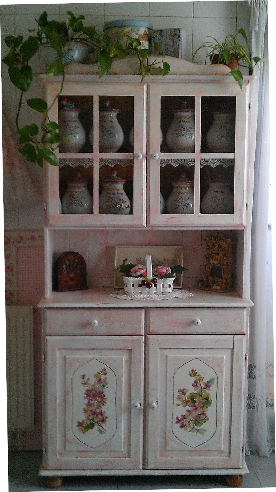 Tiernas Cucadas Manualidades: UNA ALACENA PERSONALIZADA