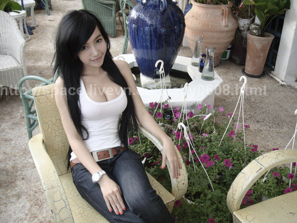 FOTO TANTE GIRANG - FOTO ABG