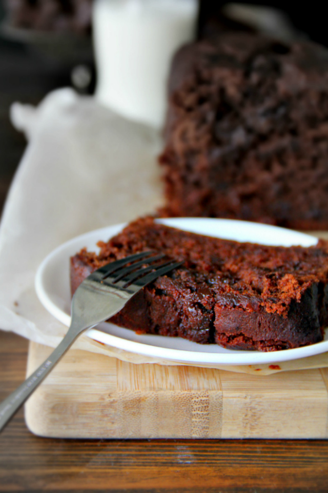 singapore shiok! sticky chocolate date loaf