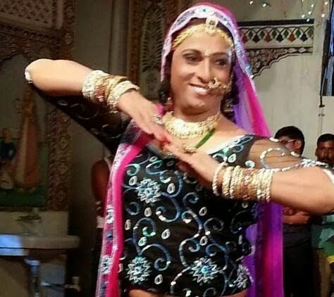 crossdressing men pics