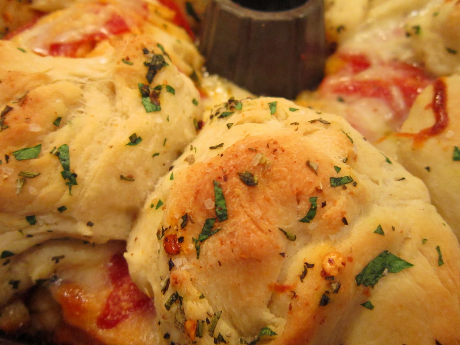 The Italian Next Door PepperoniMozzarella Pull Apart Bread