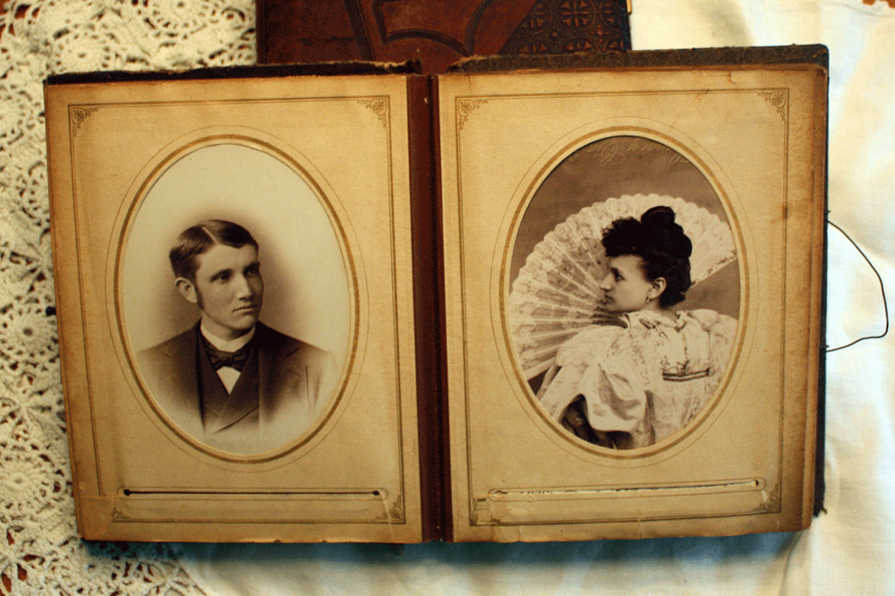 Wild Rose Vintage Vintage Family Photograph Books