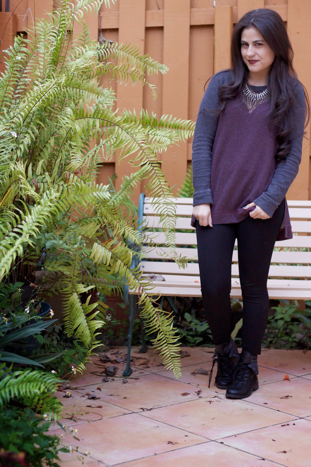 Chic by V Sweatshirt and Leggings made Chic