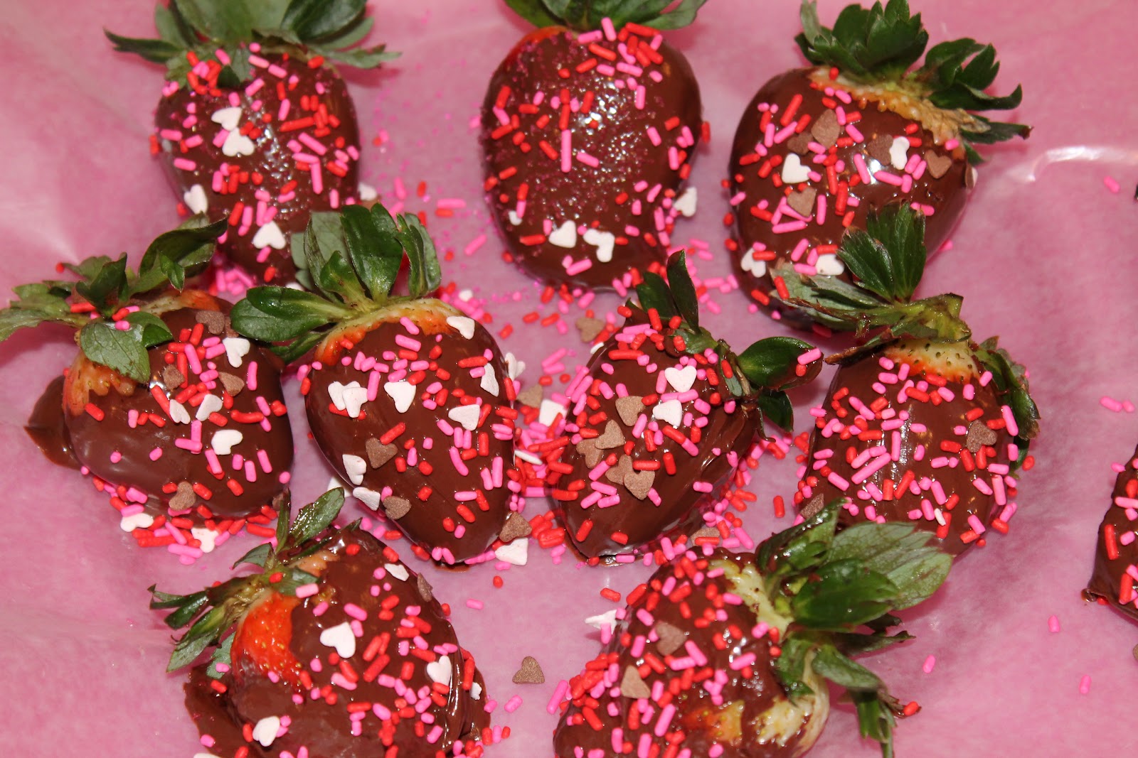 Austin Stay n Play Chocolate Covered Strawberries