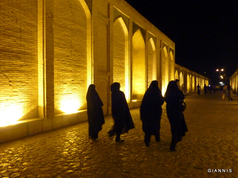 P1010244 Isfahan Bridge Iran.JPG