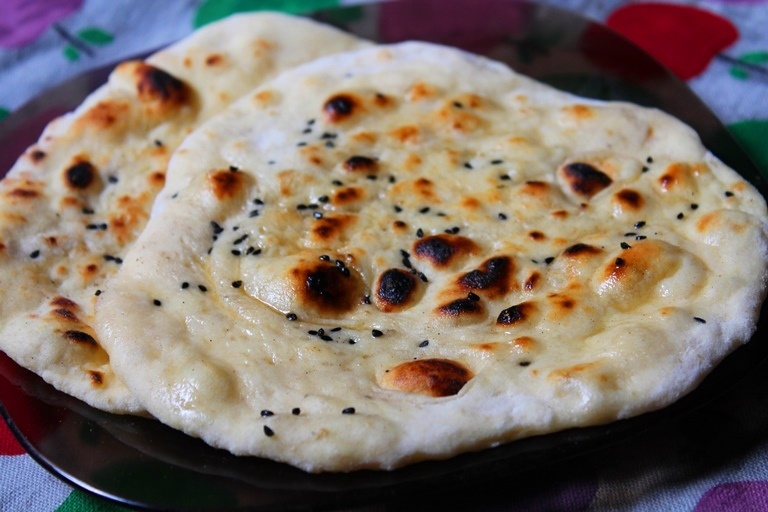 Kulcha Recipe / Plain Kulcha Recipe Recipe collection