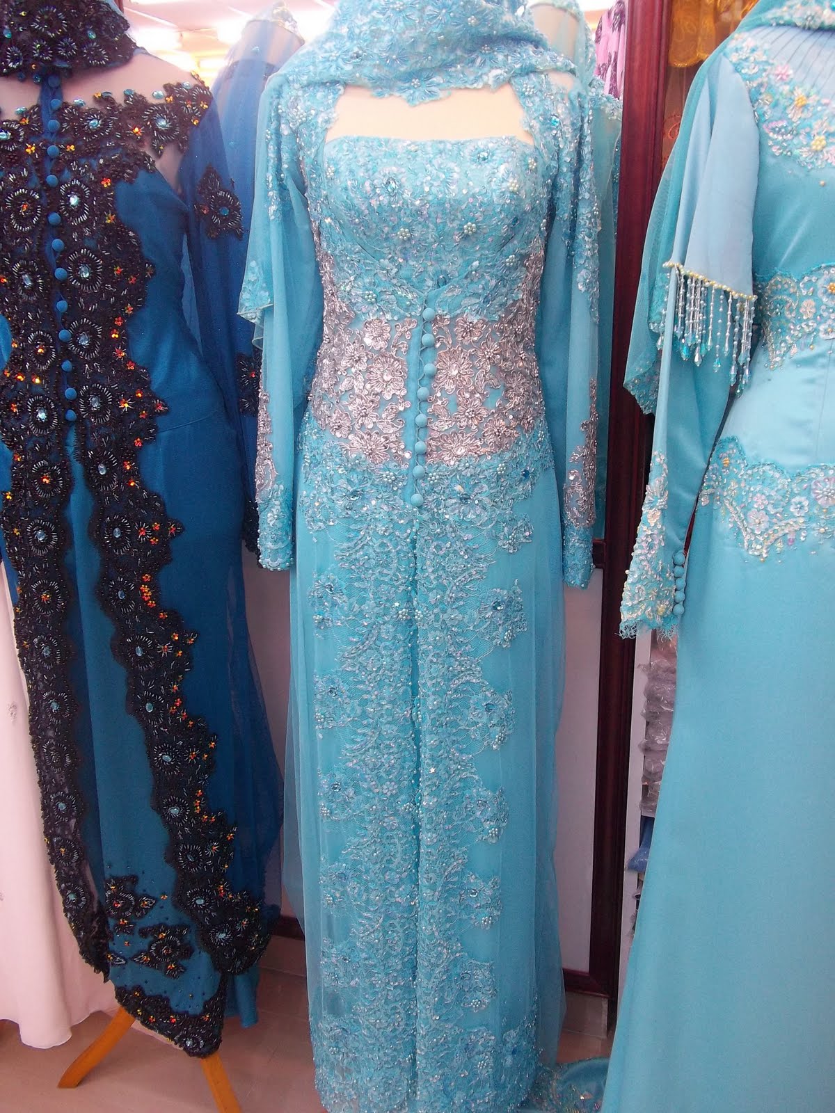 Baju Pattern Baru | ayu fashion boutique baju pengantin design baru beserta Baju Pattern Baru | ayu fashion boutique baju pengantin design baru beserta