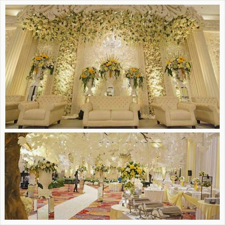 PELAMINAN PUTIH DEKORASI GEDUNG Primera Wedding pelaminan putih dekorasi gedung