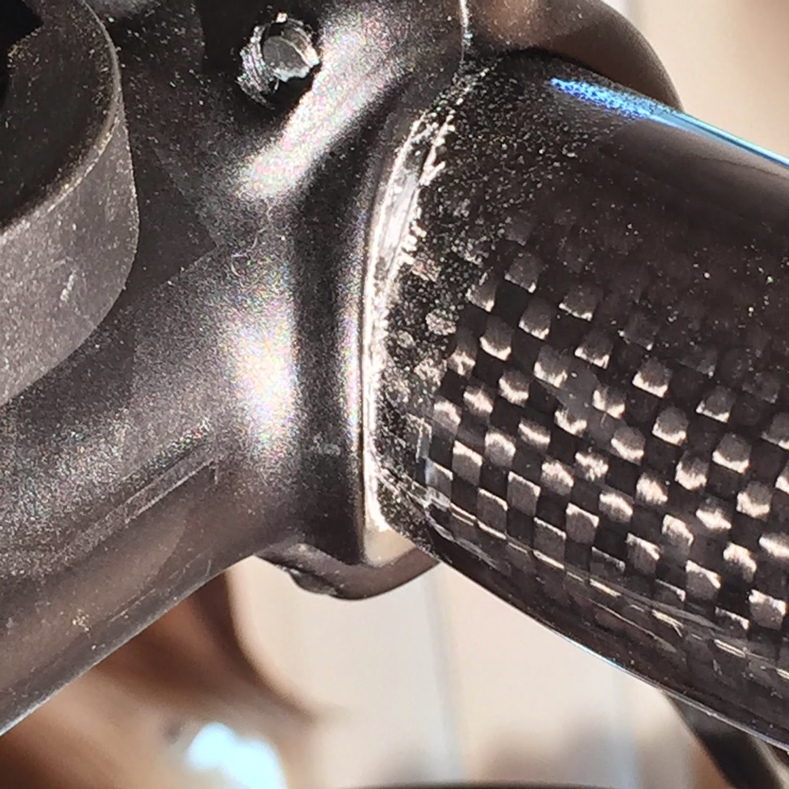carbon handlebar torque
