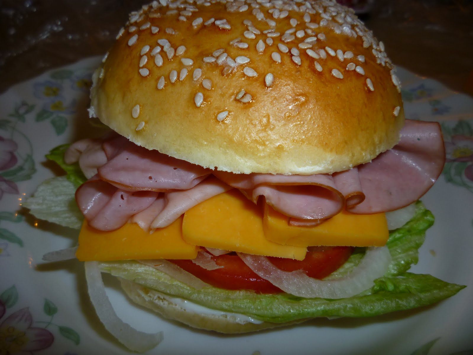 PinoyAmericanFavoriteRecipes 340_Homemade Hamburger Buns