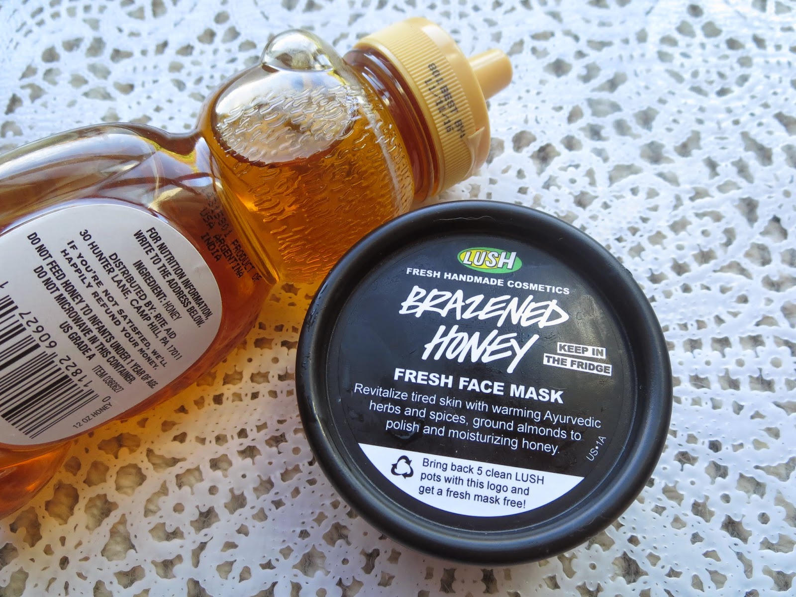 a picture of Lush Brazened Honey Fresh Face Mask (review)