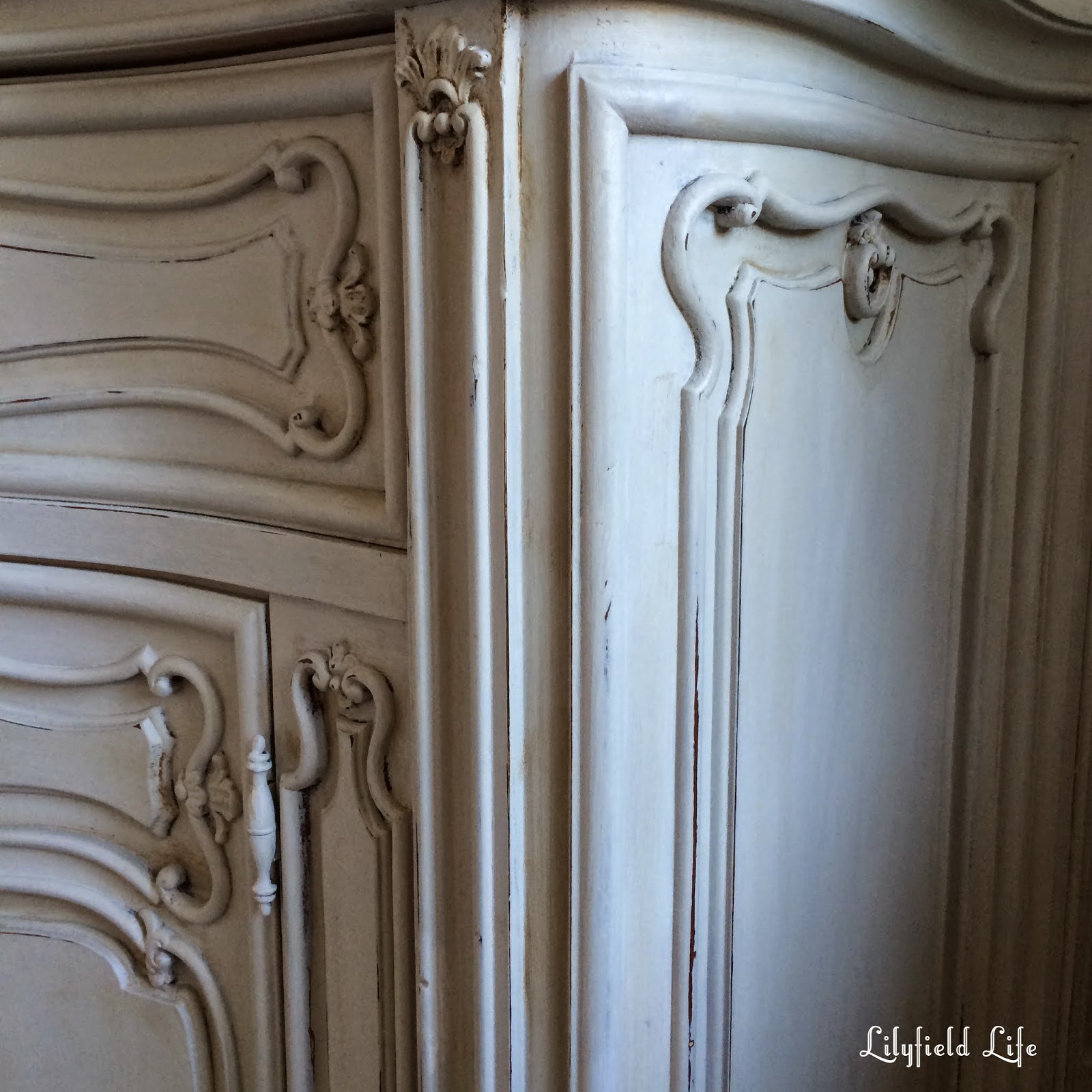 Lilyfield Life A French Style Cupboard lots of curves on this one!