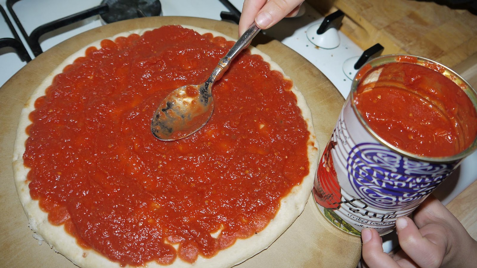 Inside the Wendy House Making Pizzas with Pizza Express Passata