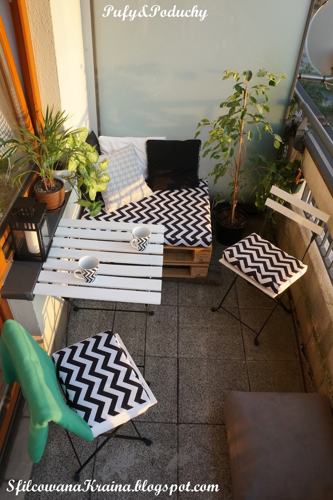 P&p home decor: balkon, poducho materac i poduchy na krzesÅa.