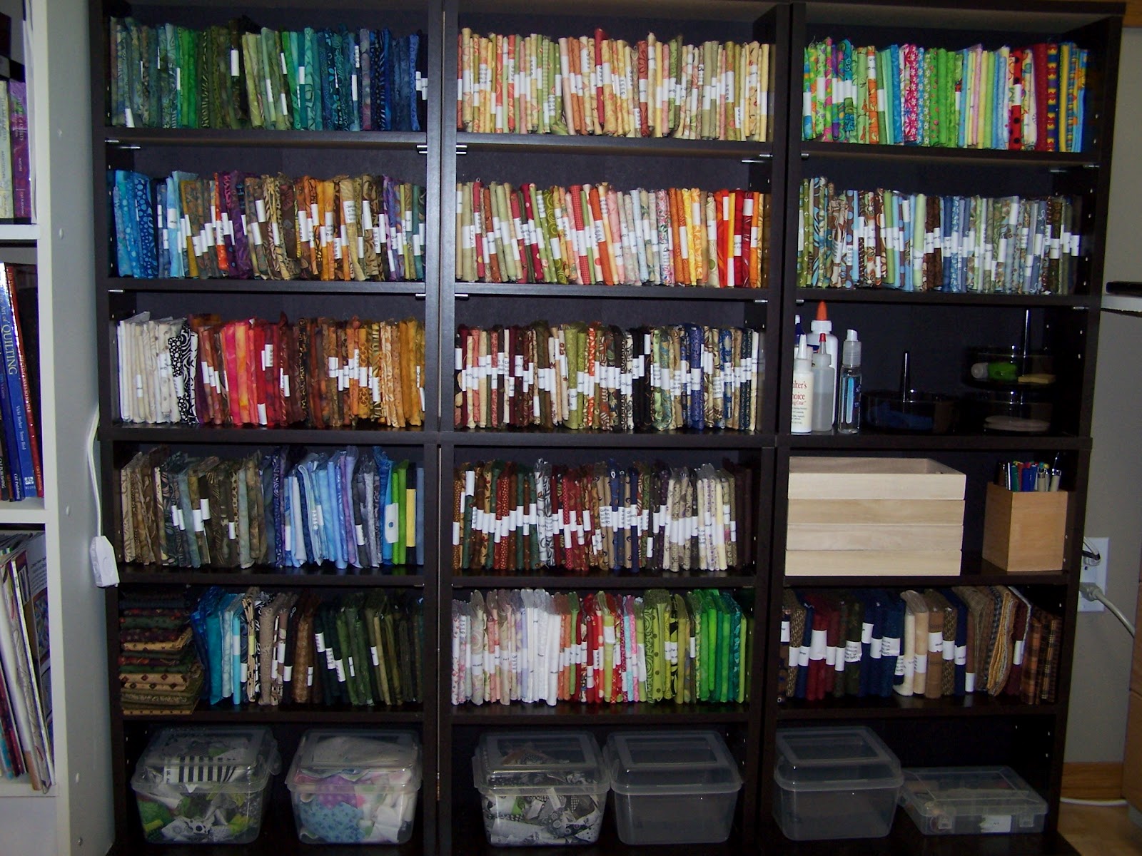 CW QUILTS....sometimes Organizing Part 1 Fat Quarter Storage