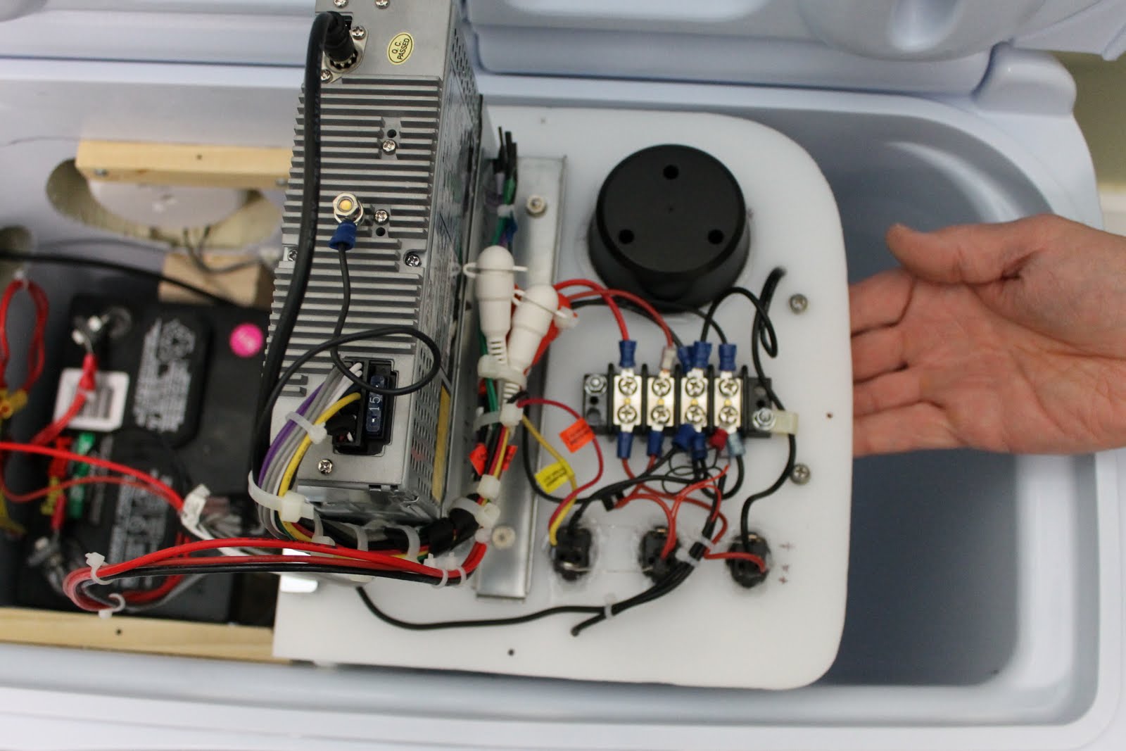 My Custom Cooler Radio Custom Cooler Build Close Ups