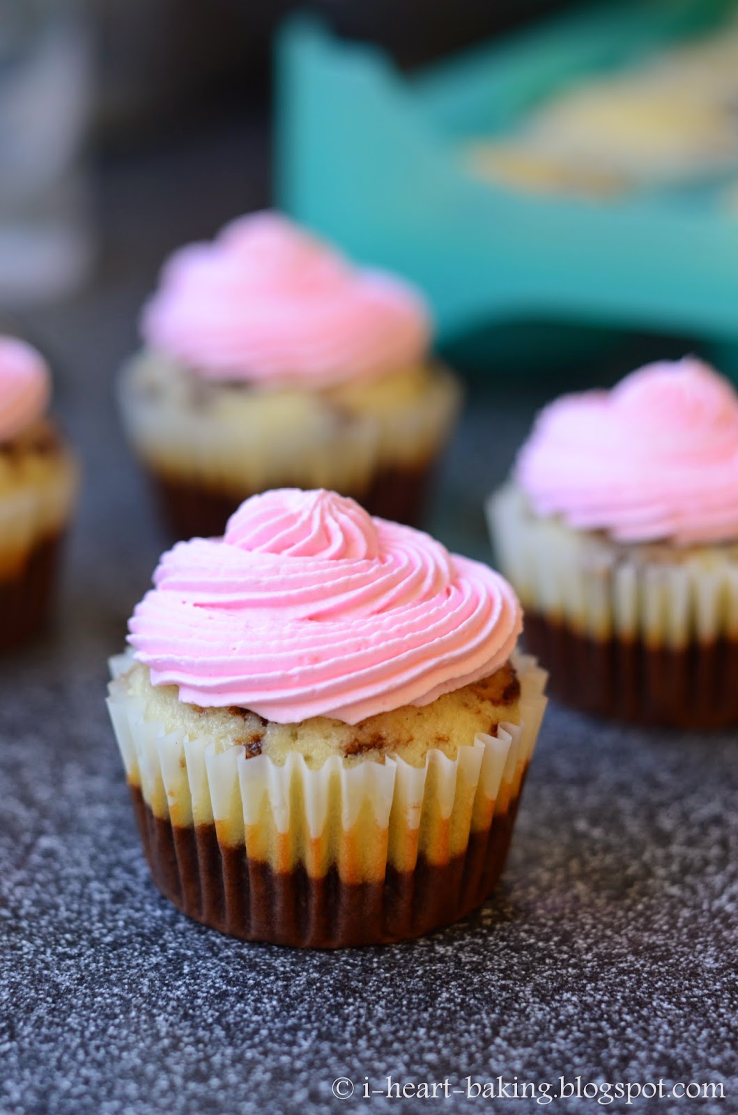i heart baking! neapolitan cupcakes