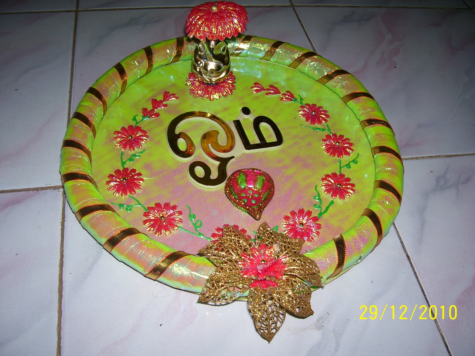 Bhuvana's Creative World Aarthi Plates