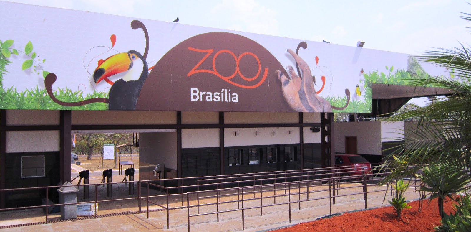 Bryce in Brazil Brasilian Zoo [Pictures!]
