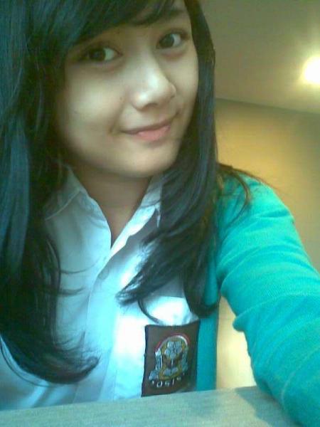 Pelajar Cewek Cantik SMA Baru