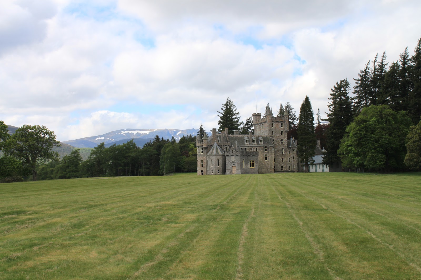 Walking in the North East of Scotland Culardoch & Carn Liath from