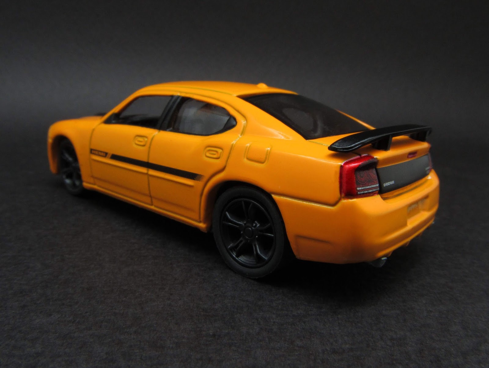 Diecast Hobbist 2010 Dodge Charger SRT8