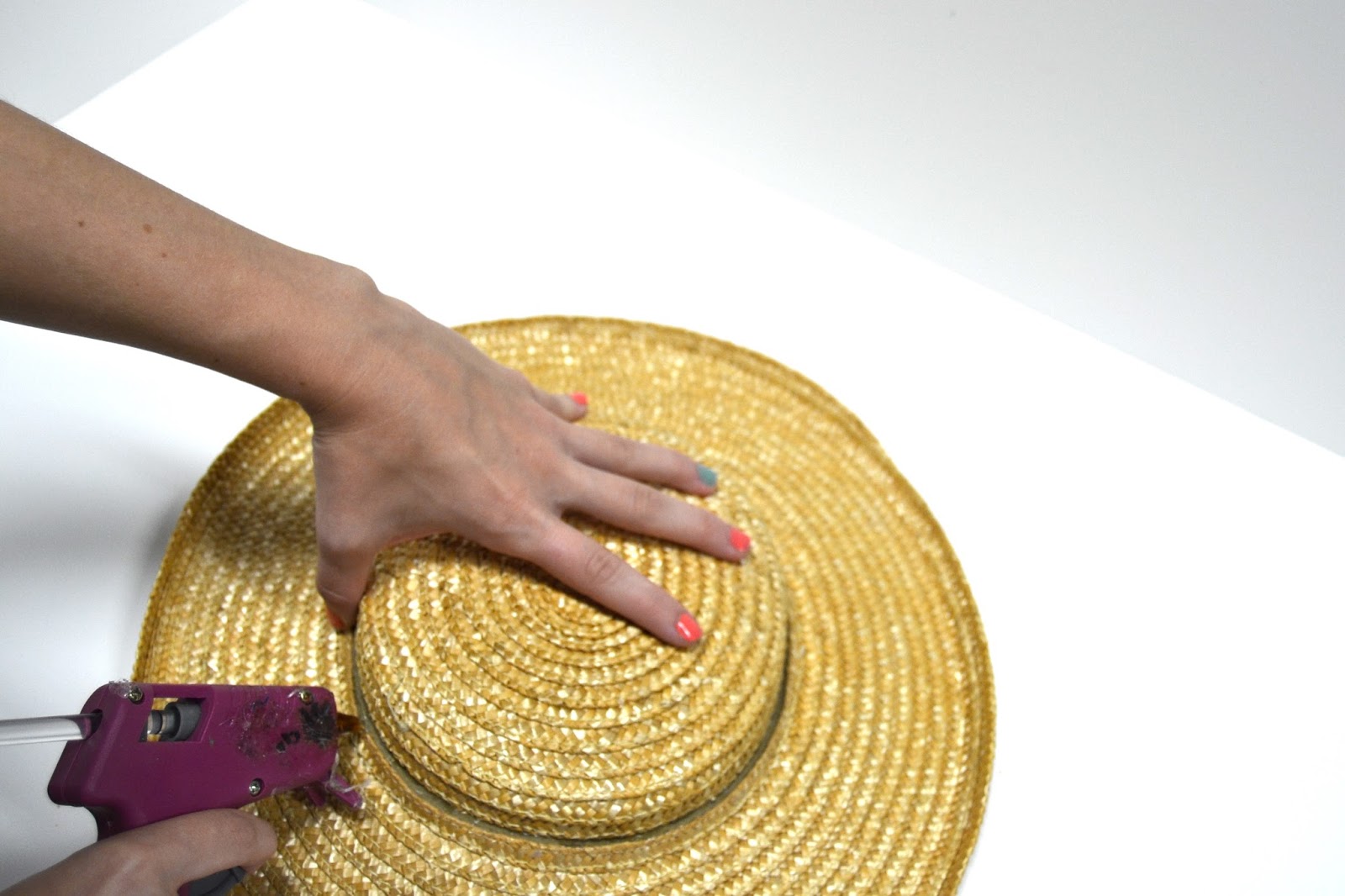 Sassy Straw Saucer Hat DIY Flashback Summer