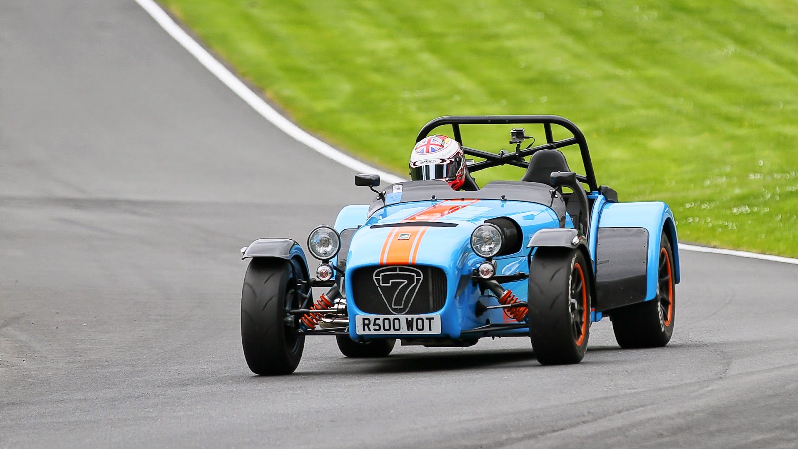 2019 Caterham 270R Racing Blog Cadwell Park Track Day with Video