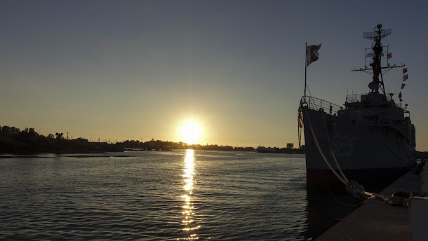 觀夕平台、漁光島的沙灘,是欣賞南台灣最美日落景緻的好去處。 觀夕平台、漁光島的沙灘,是欣賞南台灣最美日落景緻的好去處。