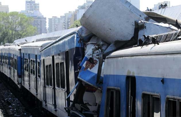 Tragedia-Once-01.jpg