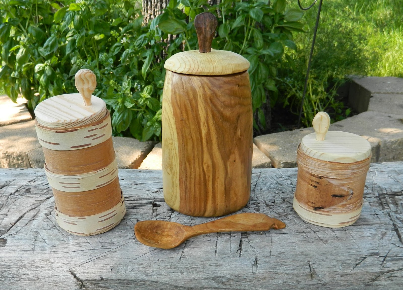 Frontier Carpenter Shrink Pots and Birch Bark Containers