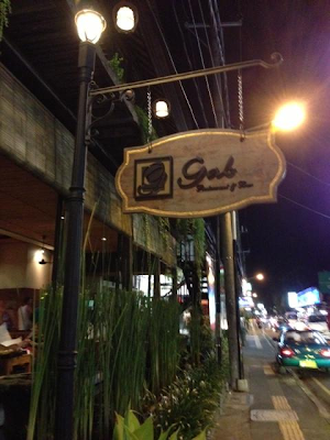 Beaches in Bali: Gabah Restaurant in addition to Bar Kuta Bali This used to endure the former Ramayana Bridge Restaurant earlier they renovated in addition to updated the Beaches in Bali: Gabah Restaurant in addition to Bar Kuta Bali
