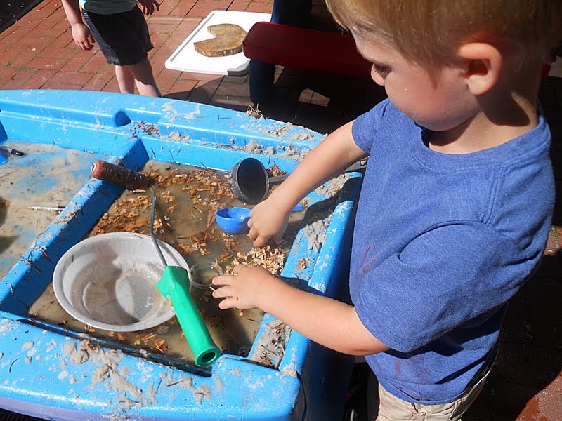 Teaching 2 and 3 Year Olds Sand and Water