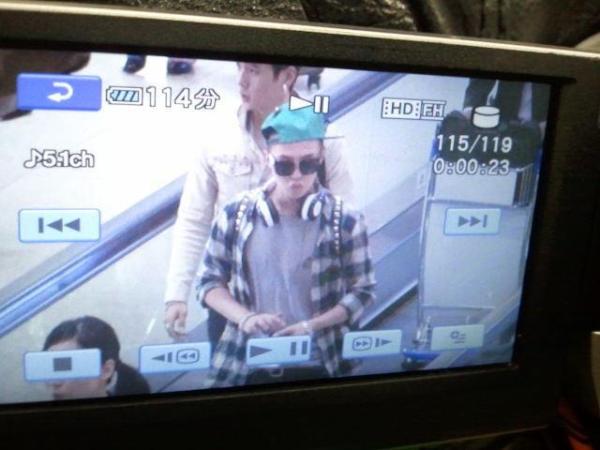 pics - [Pics/vids] Seungri, T.O.P y G-Dragon en el aeropuerto de Incheon yendo a Singapur GD+to+SINGAPORE