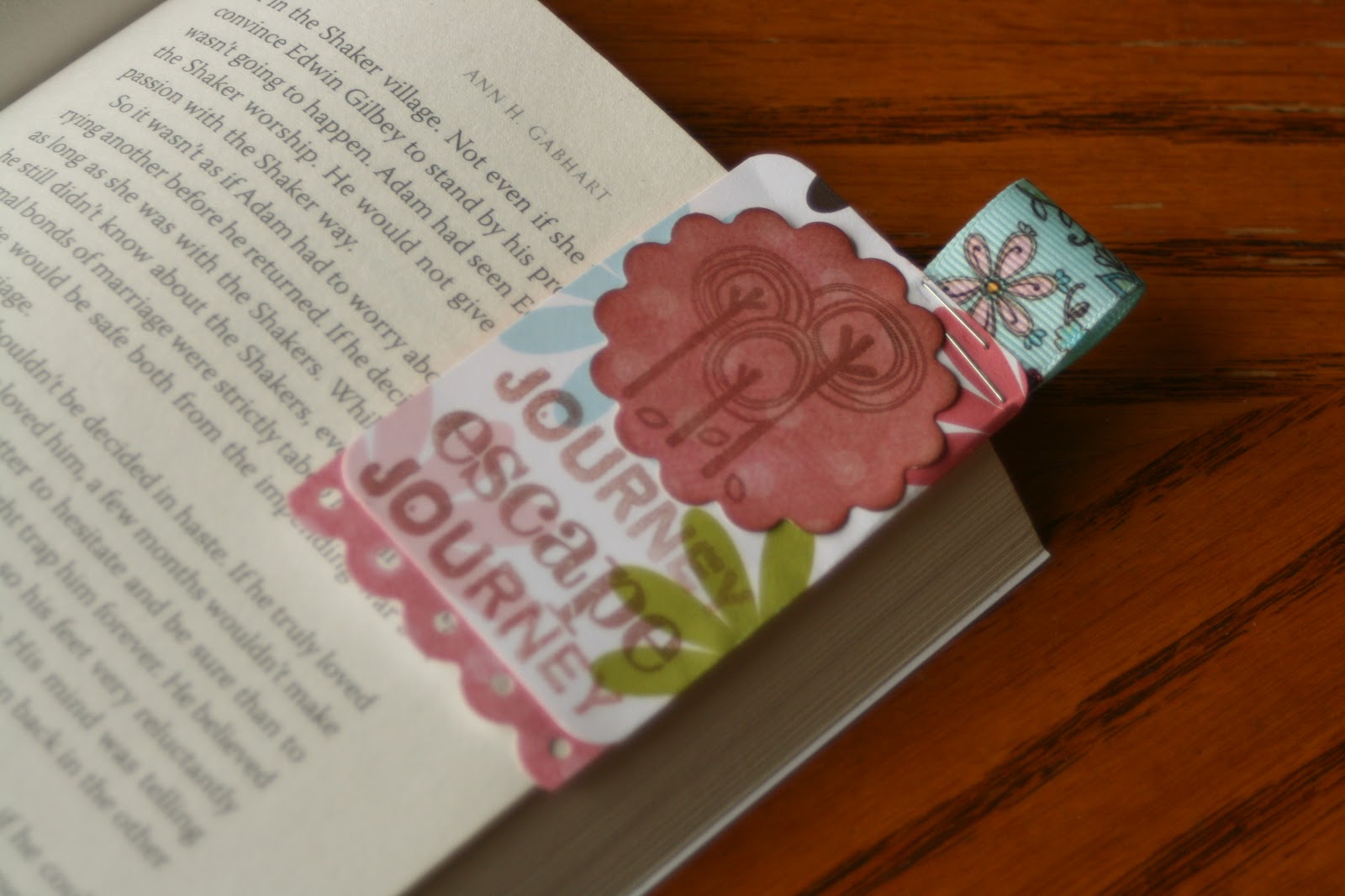 H.S. Homemade: Corner Bookmarks